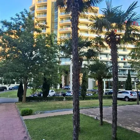 Sunny Plaza Celebrity Солнечный берег